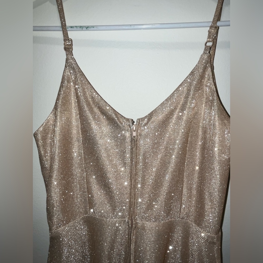 Windsor Adjustable Spaghetti Strap Shimmering Cha… - image 8